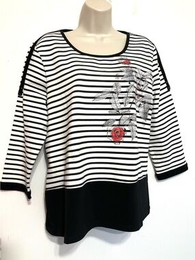 Striped Black & White Floral Accent Women's tunic Top Tango Mango